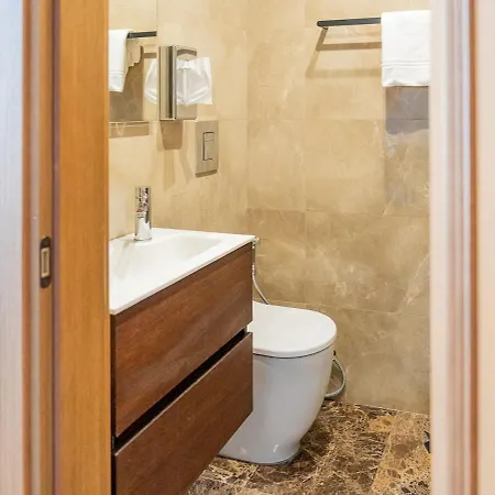 Menton - 22m2 And Bureau - Centre